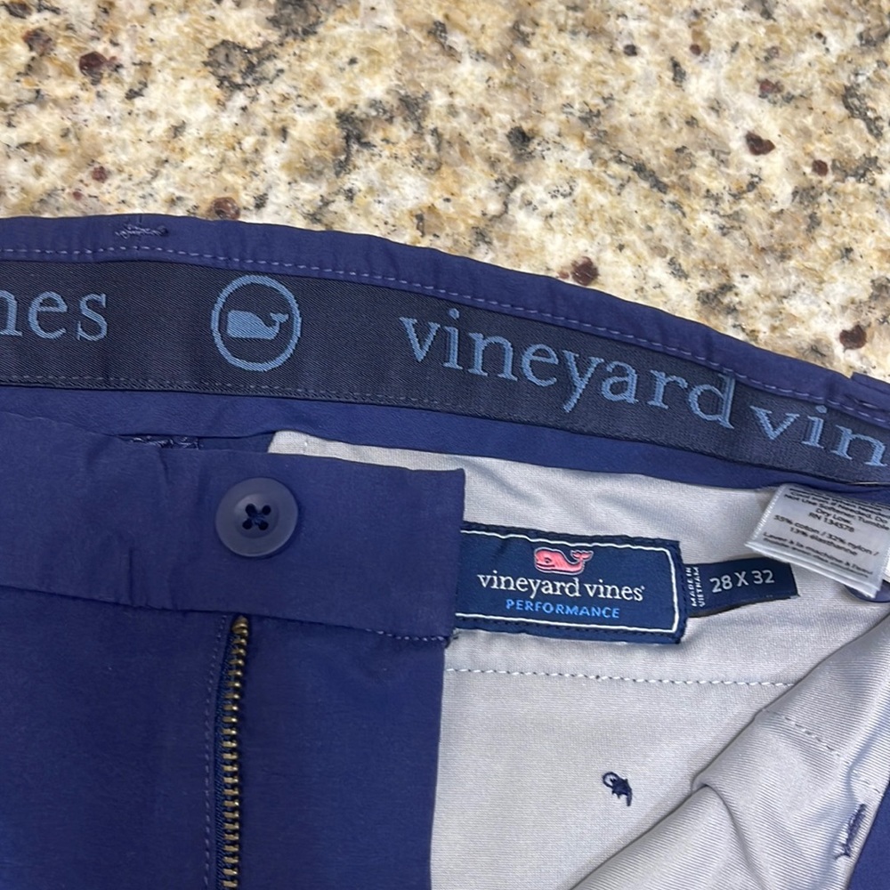 Vineyard vine on the go pants 28 x 32